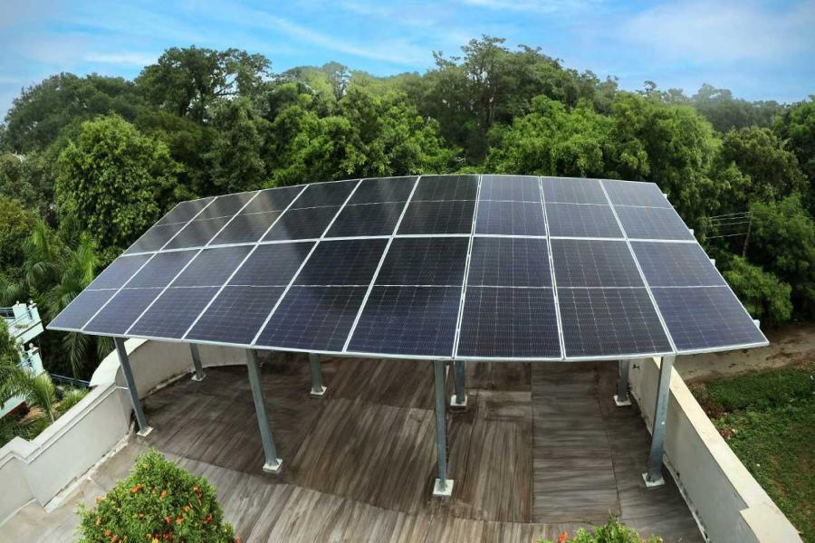 Top Benefits of Installing a Solar Rooftop System in 2025